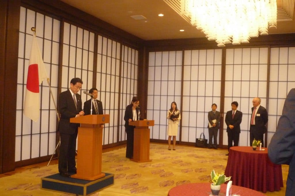 Foreign Minister Kishida welcomes UK-Japan 21st Century Group members