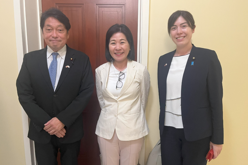 JCIE USA’s Executive Director with Rep. Itsunori Onodera (left) and Rep. Kimi Onoda (right)
